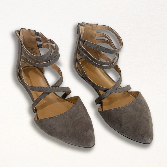 Journee Collection Shoes - Journee Collection Womens Marlee Tru Comfort Foam Back Heel Zip Pointed Flats